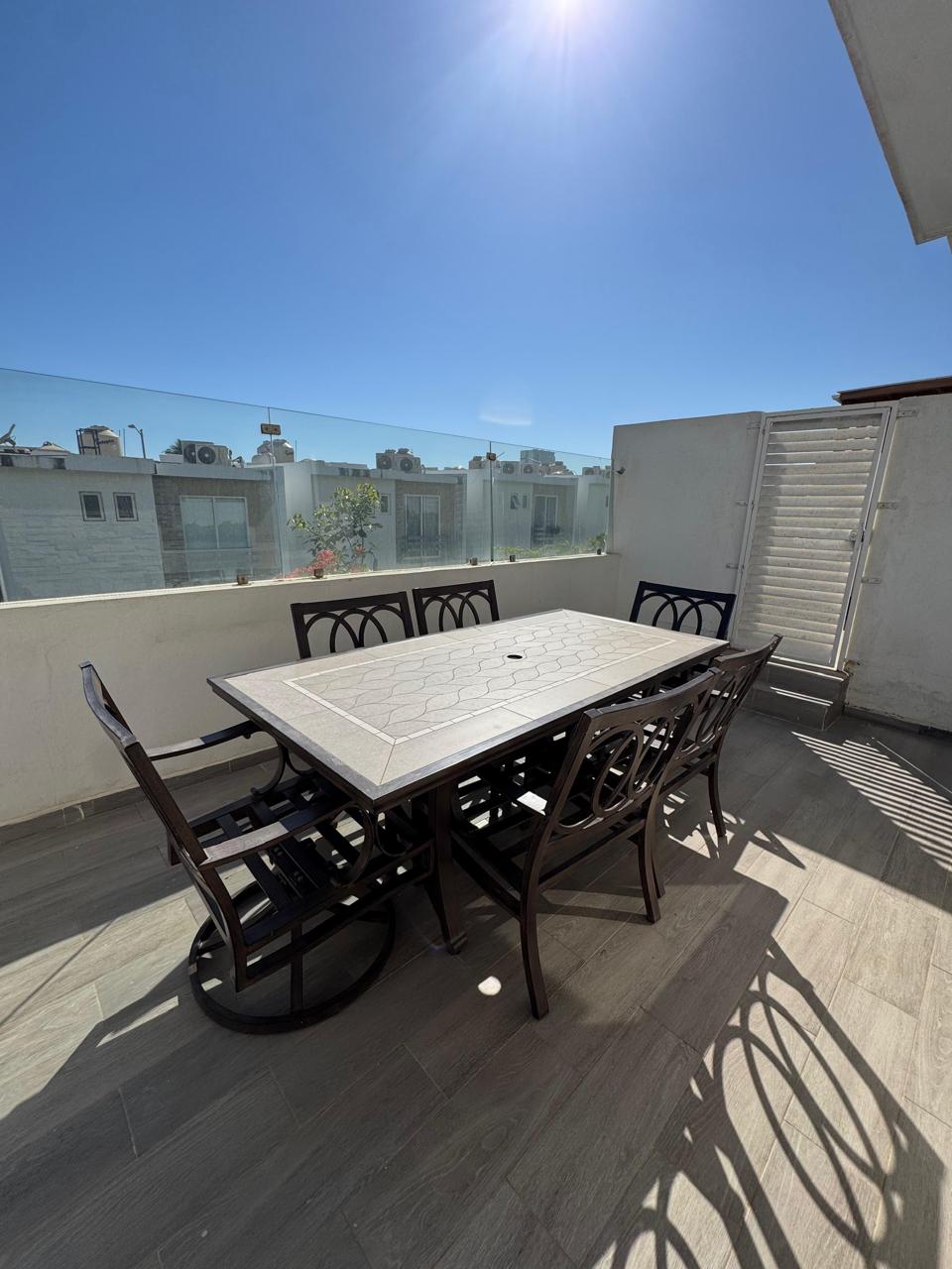 1001552524
